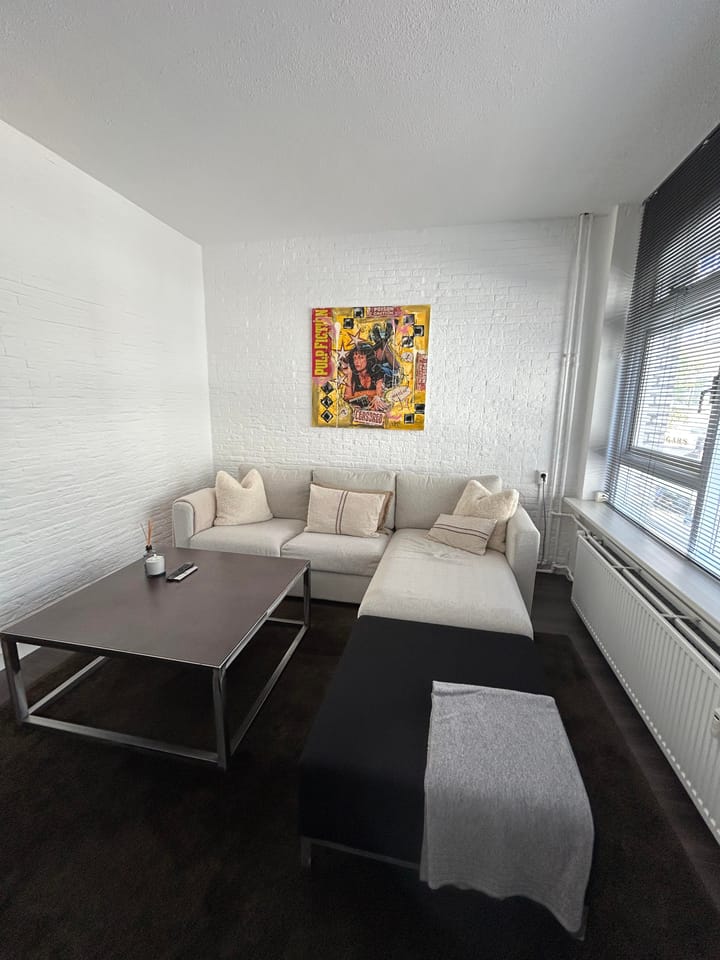 Tussenwoning te huur: Pannekoekstraat 37B, Rotterdam