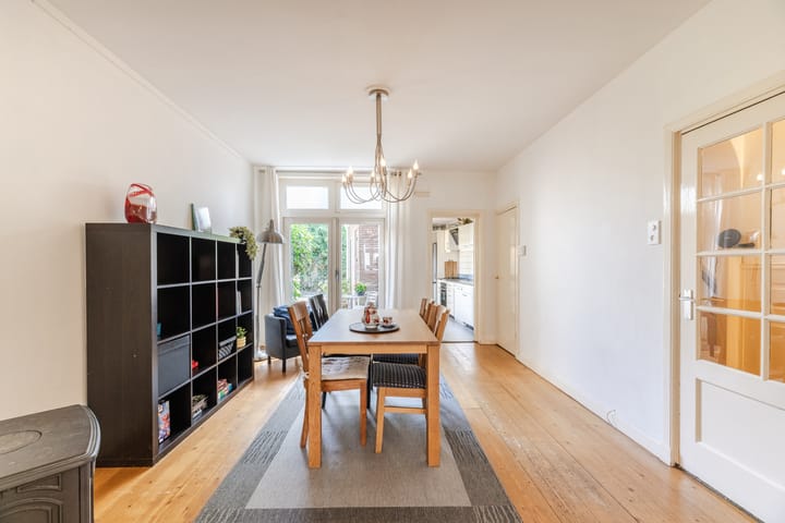 Twee-onder-één-kap te koop: Roggestraat 54, Tilburg
