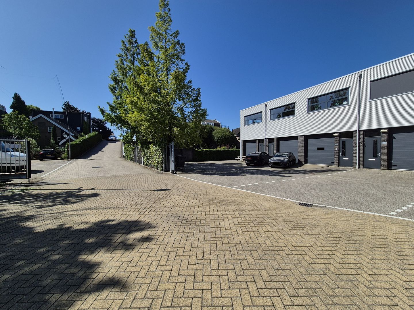 View photo 5 of Rivierdijk 643-J