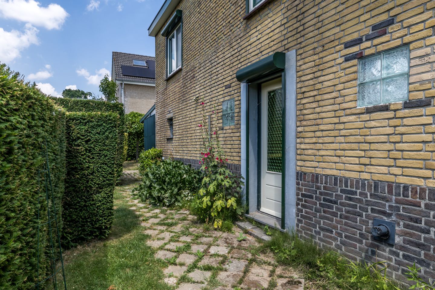 Photo 35 of Hellebroekerweg 42