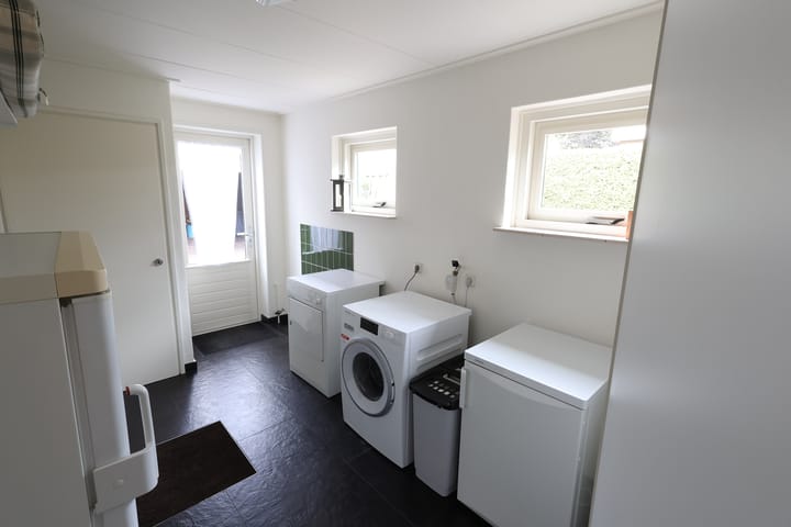 Twee-onder-één-kap te koop: Almeloseweg 72A, Vriezenveen