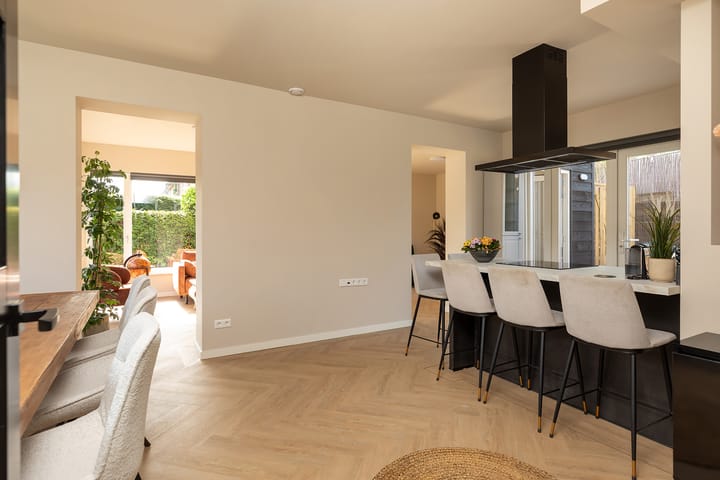 Hoekwoning te koop: Warrekam 8, Laren (Nh)