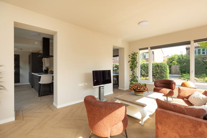Hoekwoning te koop: Warrekam 8, Laren (Nh)