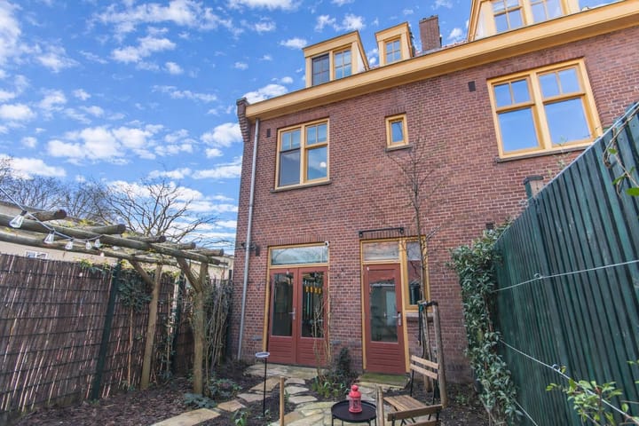 Hoekwoning te koop: Begoniastraat 2, Amsterdam