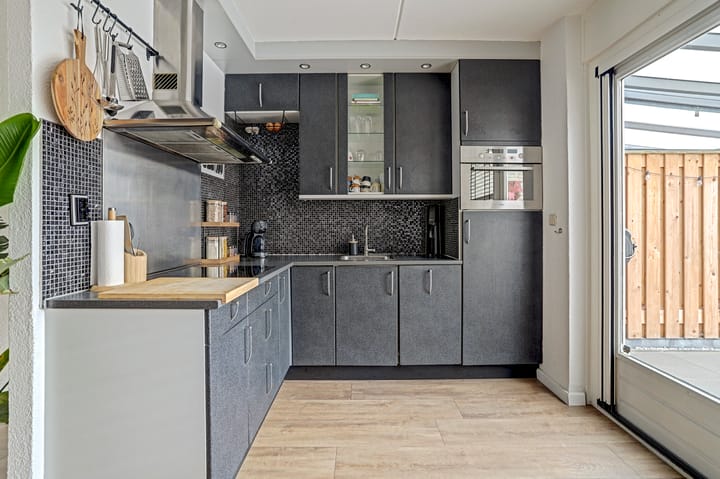 Tussenwoning te koop: Muggenbergstraat 67, Tilburg