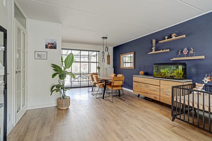 Tussenwoning te koop: Muggenbergstraat 67, Tilburg