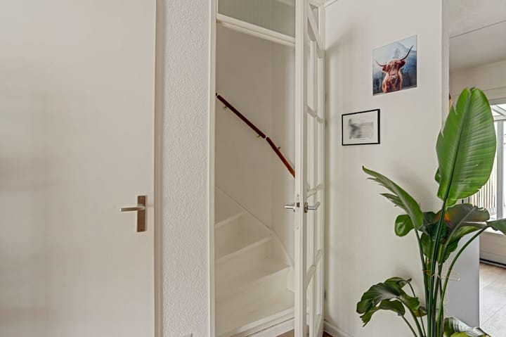 Tussenwoning te koop: Muggenbergstraat 67, Tilburg