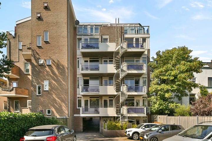 Appartement te koop: Hogeweg 62F12, Zandvoort