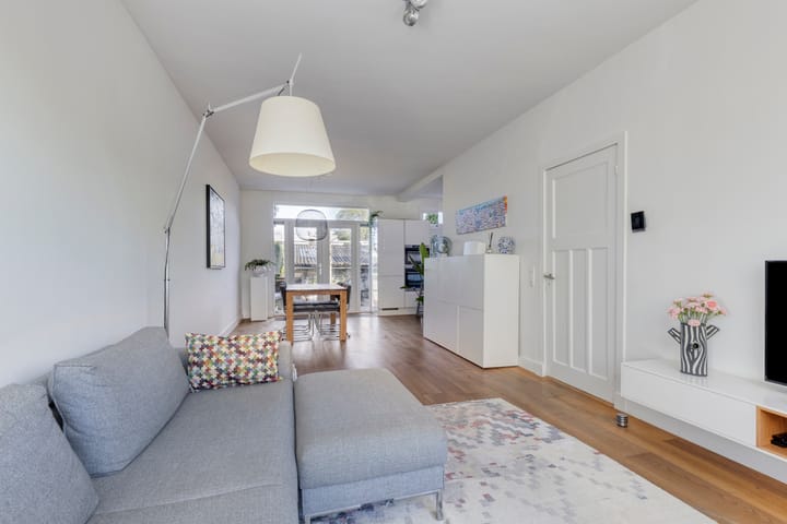 Tussenwoning te koop: Molenweg 4, Amstelveen