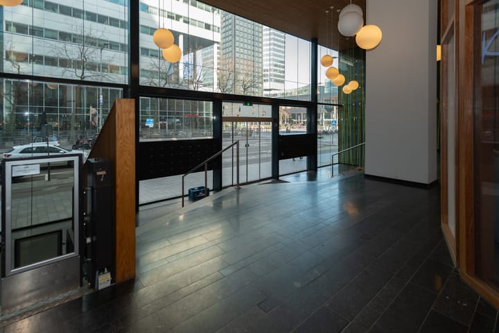 Appartement te huur: Gustav Mahlerlaan 451, Amsterdam