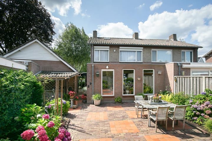 Foto 4 van Herlaerstraat 29