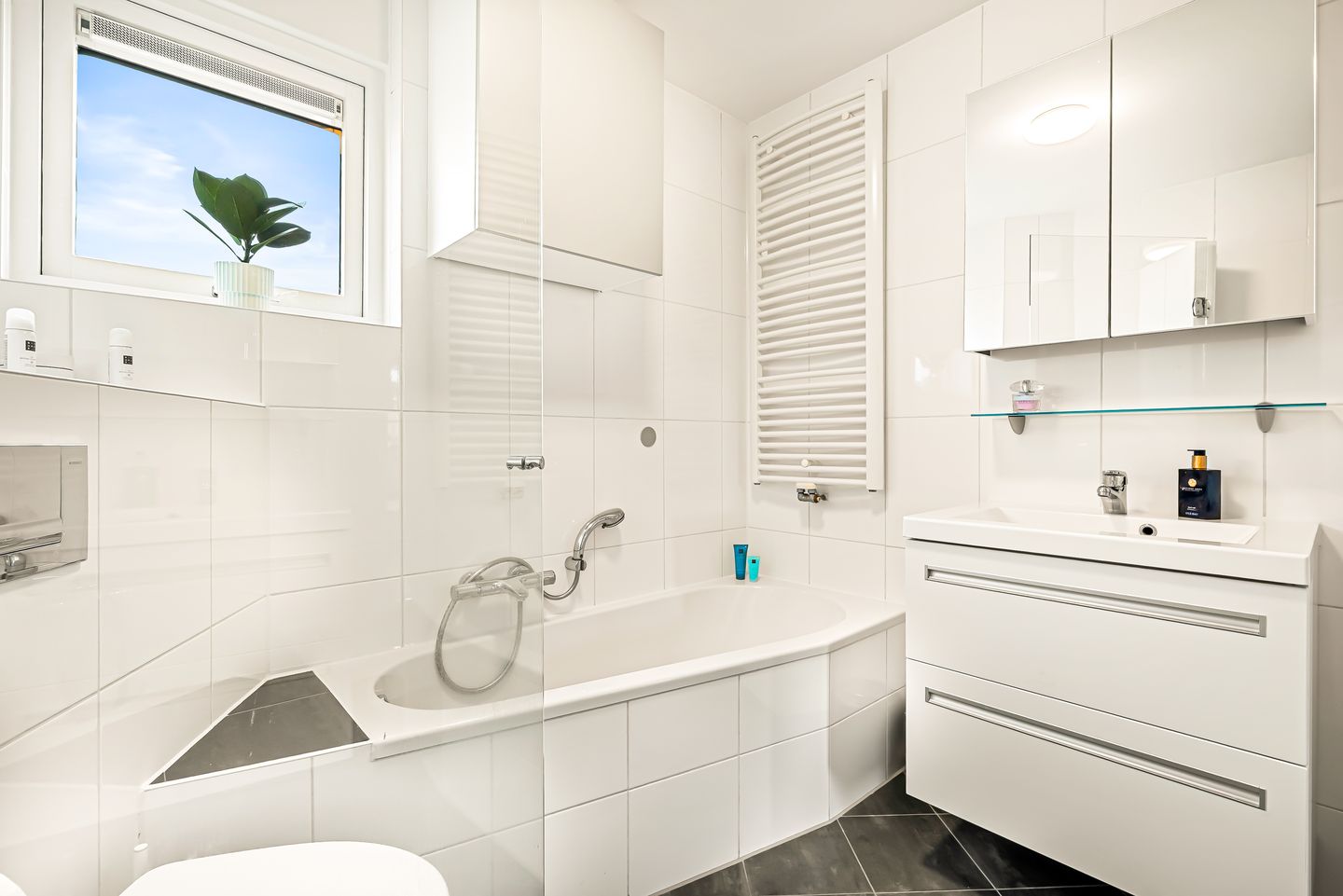 Photo 44 of De Kamp 37