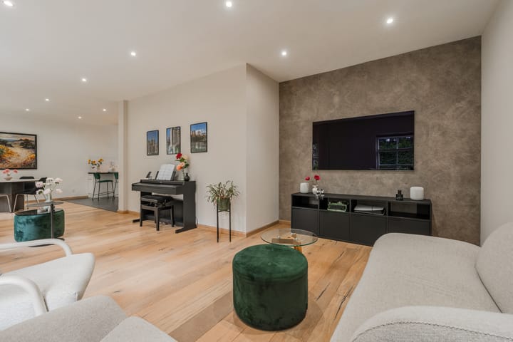 Hoekwoning te koop: Dorpsstraat 67, Landsmeer