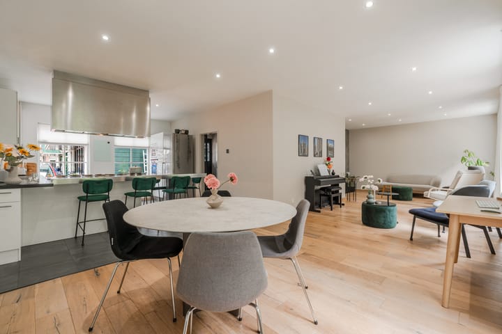 Hoekwoning te koop: Dorpsstraat 67, Landsmeer