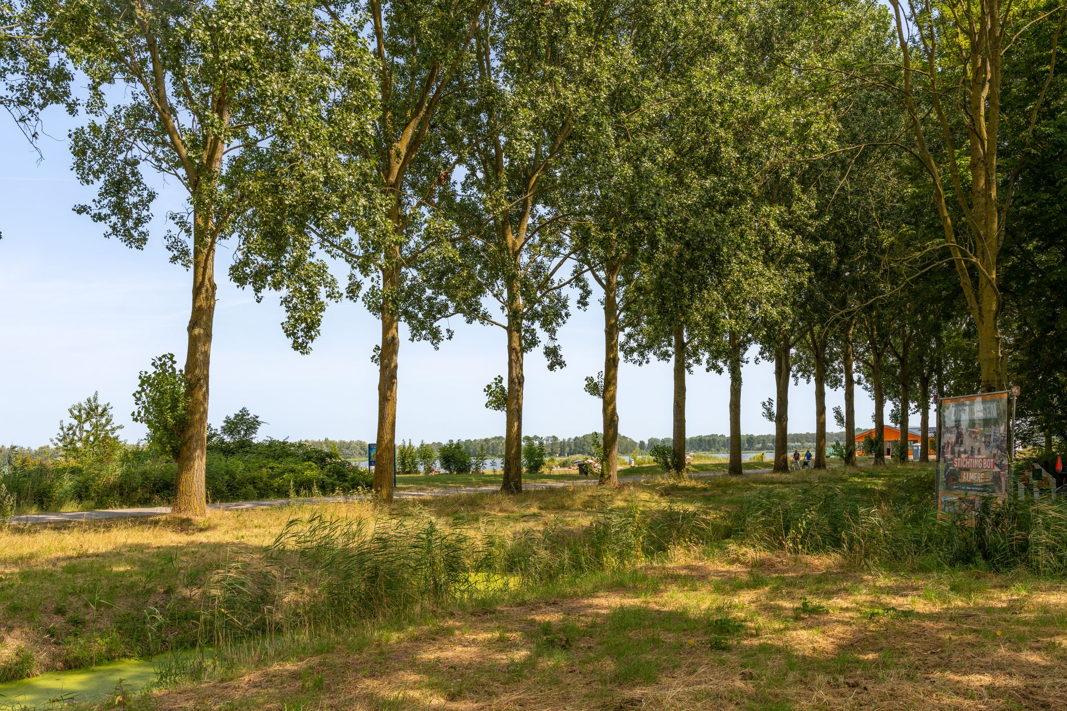 Foto 45 van IJsselmeerweg 27