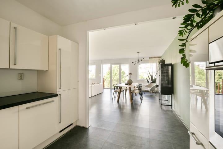 Appartement te koop: President Allendelaan 299, Amsterdam