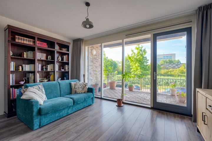 Appartement te koop: Louis Armstronglaan 558, Utrecht