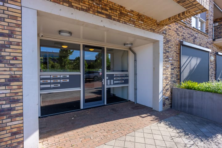 Appartement te koop: Louis Armstronglaan 558, Utrecht