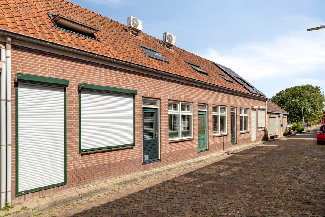 Photo 23 of Beneden Molendijk 7