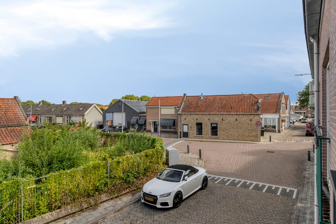 Photo 16 of Beneden Molendijk 7