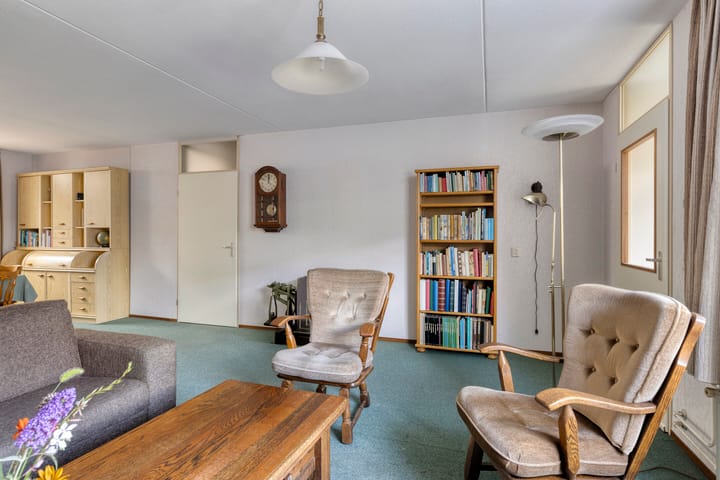 Hoekwoning te koop: Pinksterbloem 11, Hapert