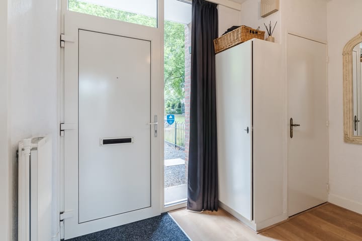 Tussenwoning te koop: Jupiterlaan 6, Dongen