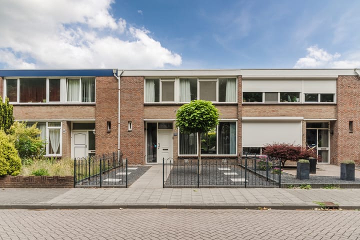 Tussenwoning te koop: Jupiterlaan 6, Dongen