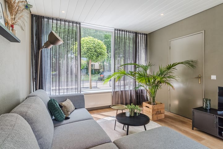 Tussenwoning te koop: Jupiterlaan 6, Dongen
