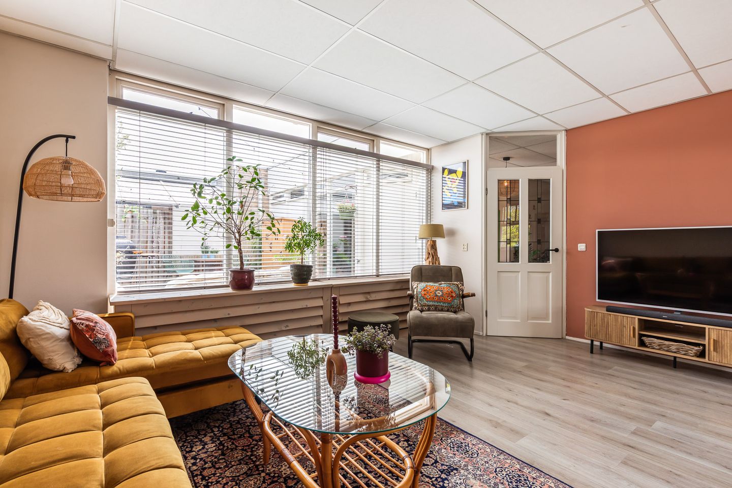 Photo 14 of Waldeckstraat 31