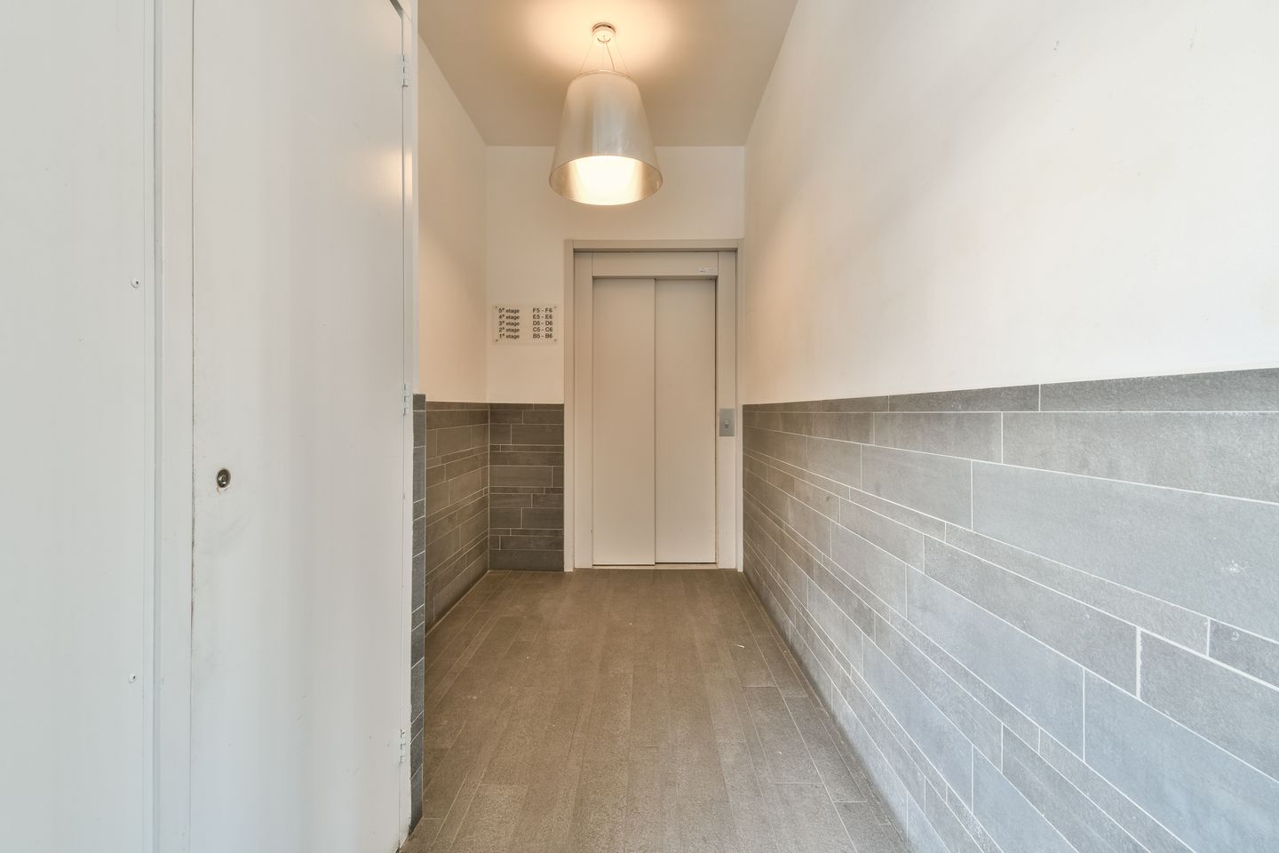 Foto 20 van Ruysdaelstraat 49-F6
