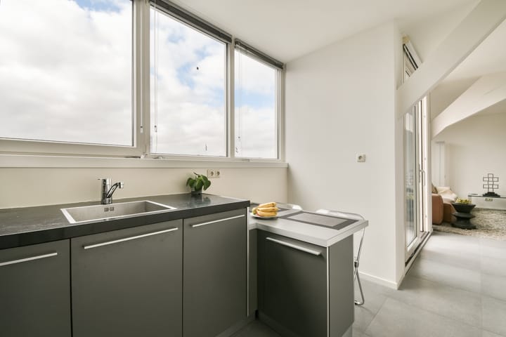 Appartement te koop: Ruysdaelstraat 49F6, Amsterdam