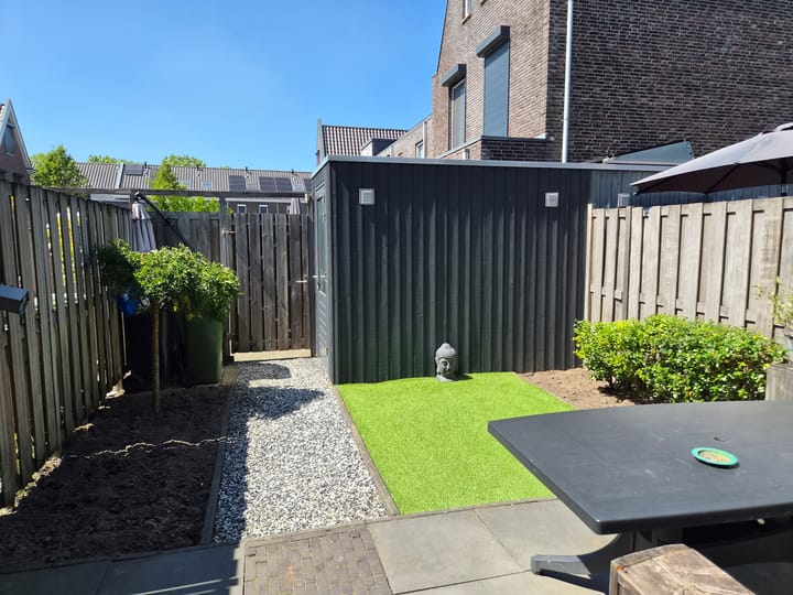 Tussenwoning te huur: Madelief 22, Bodegraven