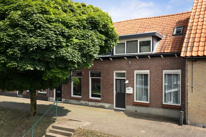 Damstraat 17