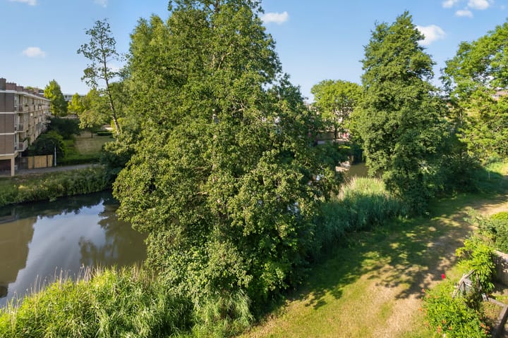 Appartement te koop: Ennemaborg 135, Amsterdam