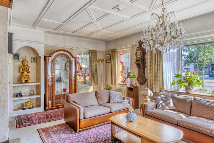 Vrijstaande woning te koop: Arnhemseweg 180, Apeldoorn