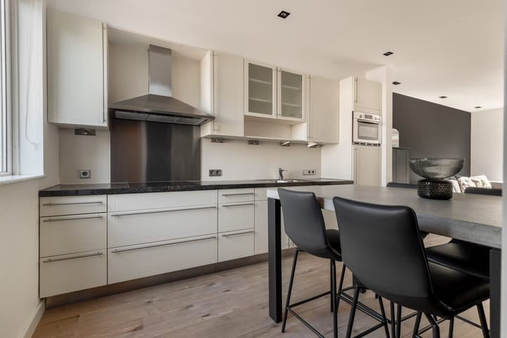 Appartement te koop: Wijkeroogstraat 160, Velsen-Noord