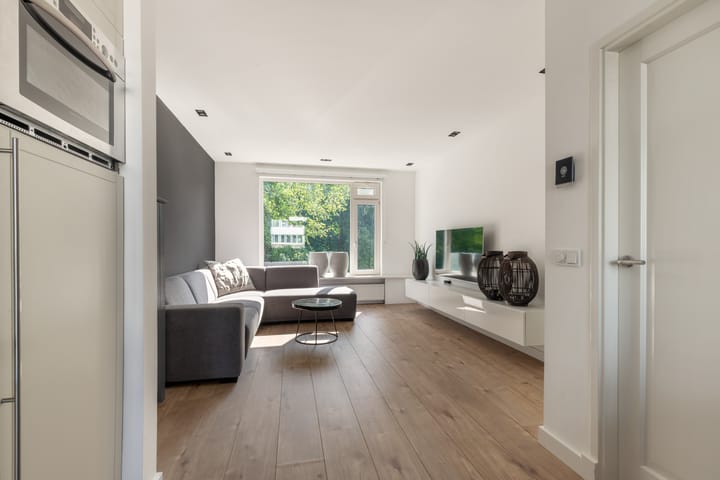 Appartement te koop: Wijkeroogstraat 160, Velsen-Noord