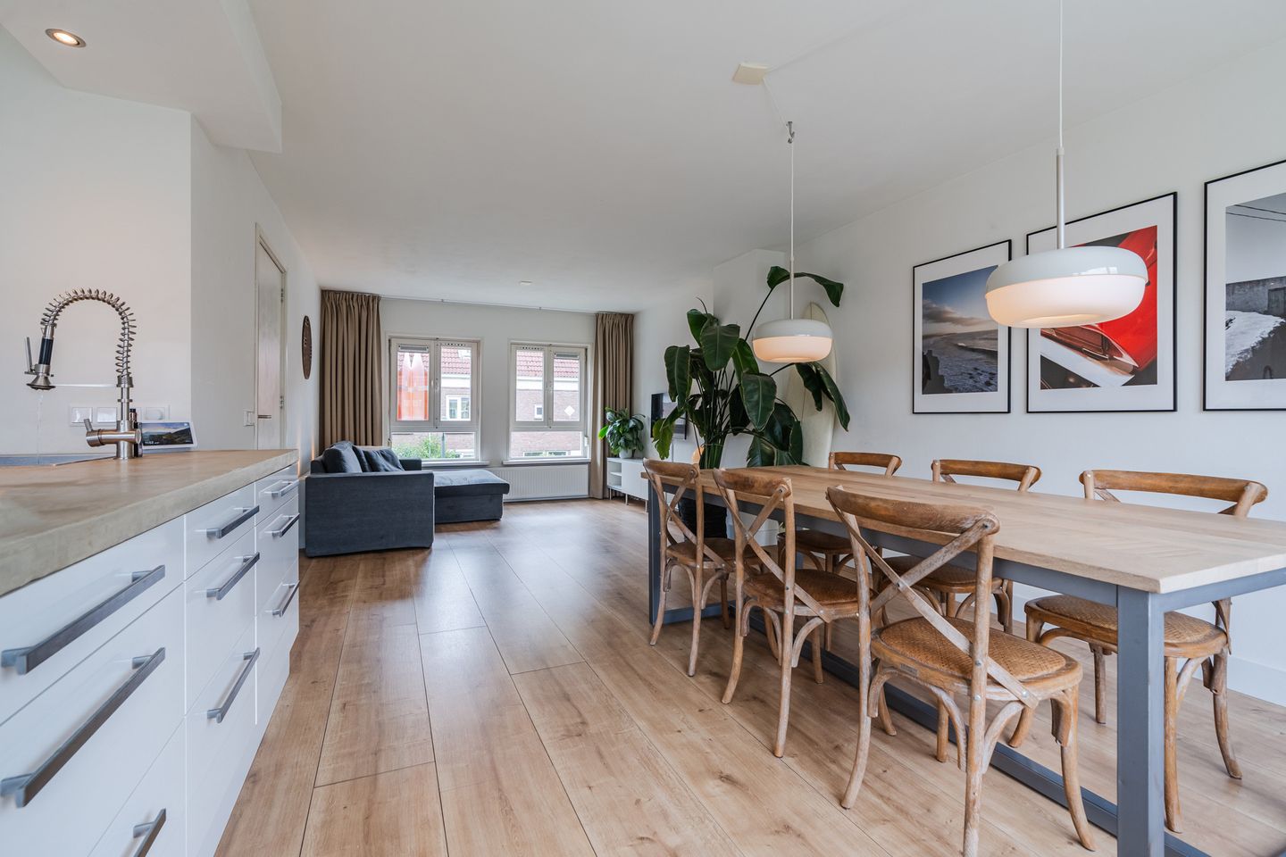 Photo 10 of St Leonardusstraat 69