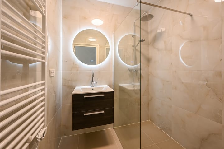 Appartement te koop: Ampèrestraat 49, 'S-Gravenhage