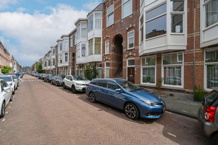 Appartement te koop: Ampèrestraat 49, 'S-Gravenhage