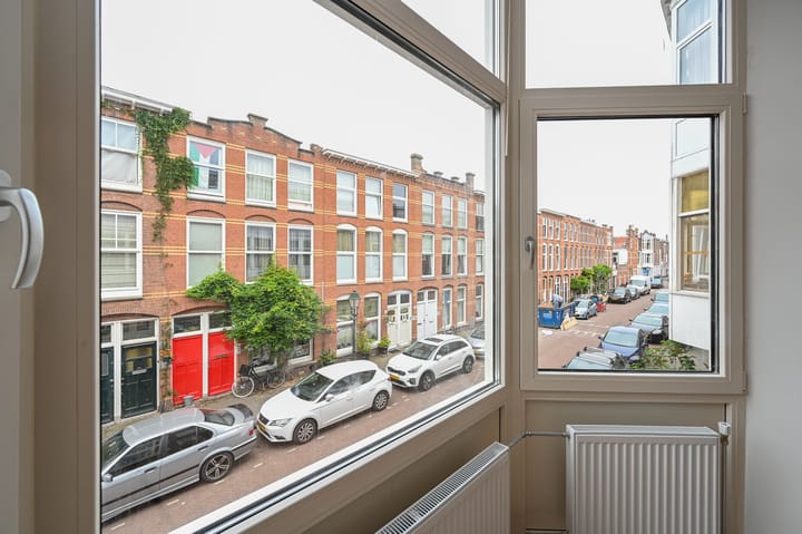 Appartement te koop: Ampèrestraat 49, 'S-Gravenhage