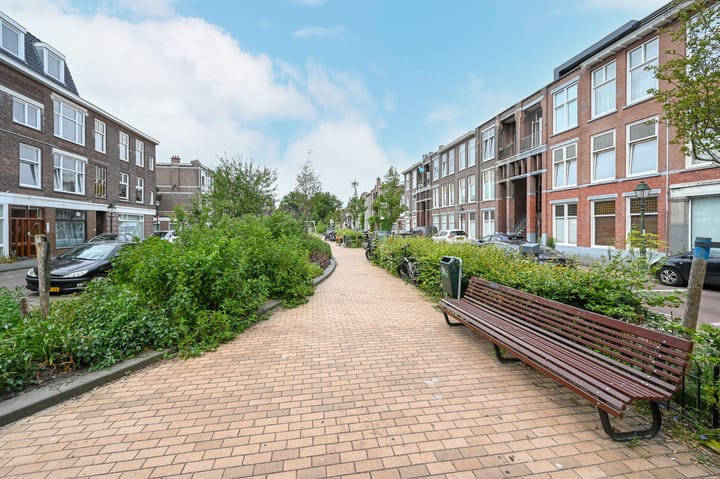 Appartement te koop: Ampèrestraat 49, 'S-Gravenhage