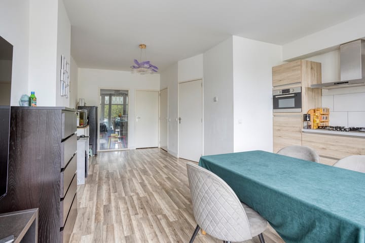 Appartement te koop: Mathenesserdijk 308B, Rotterdam