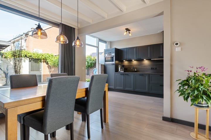 Twee-onder-één-kap te koop: Graaf Alardstraat 36, Megen