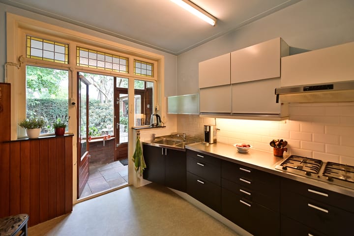 Hoekwoning te koop: Roeltjesweg 12, Hilversum