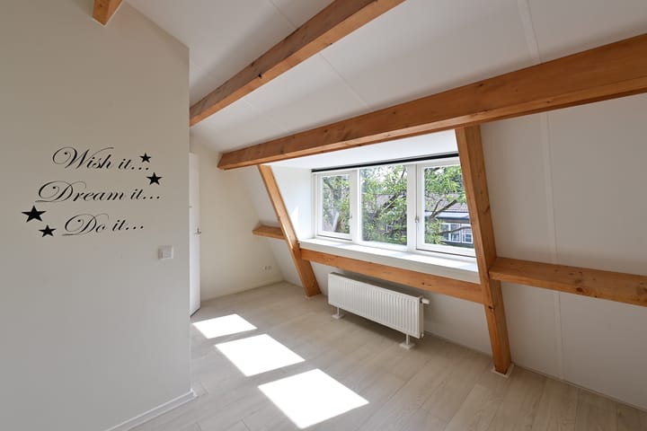 Hoekwoning te koop: Eikbosserweg 104, Hilversum