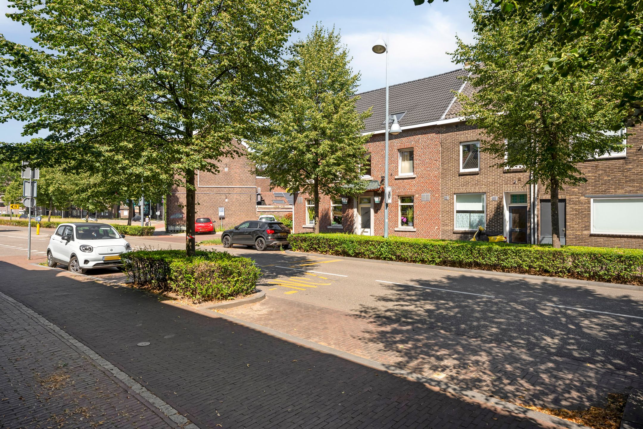 Foto 21 van Rijksweg Noord 83