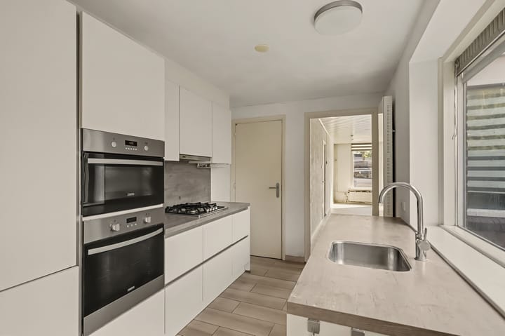 Tussenwoning te koop: Jan Heijnsstraat 39, Tilburg