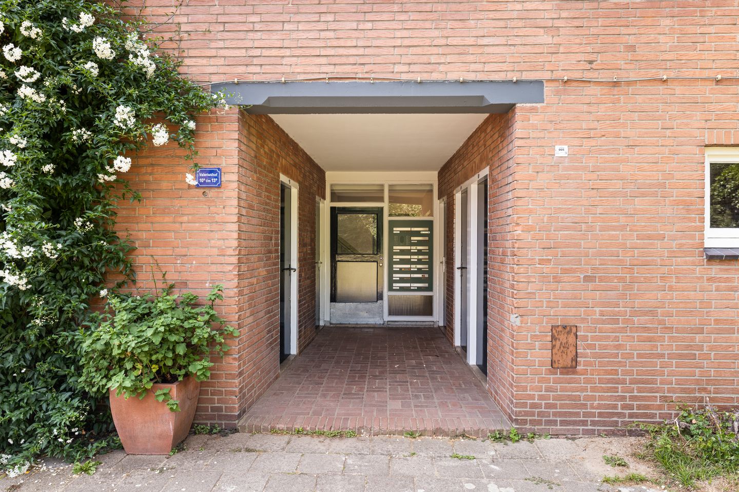 Foto 10 van Valeriushof 12-C