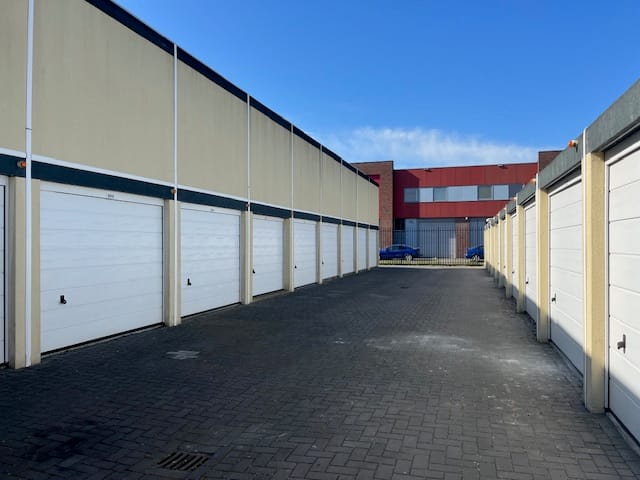 Bekijk foto 5 van Naaldwijkseweg 8-B13